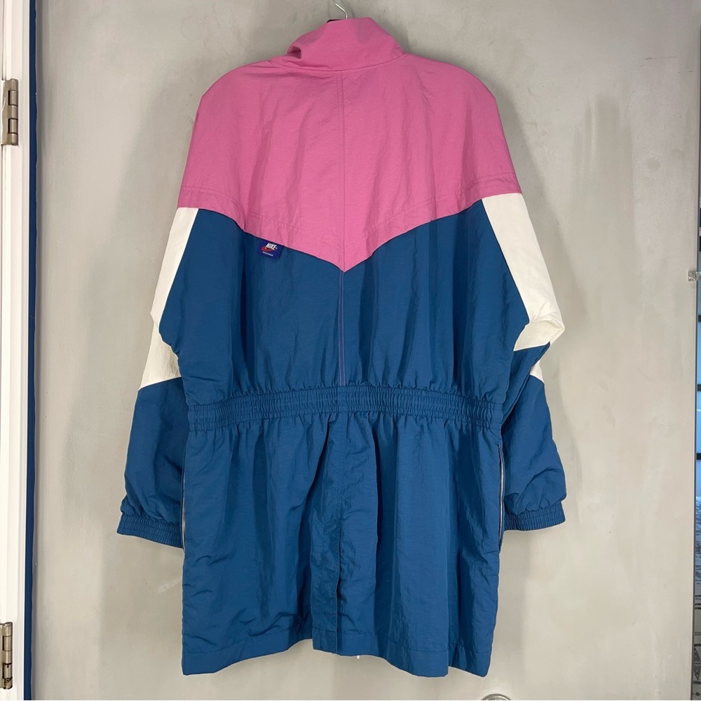 Nike Women's Icon Clash Colorblocked Track Jacket Medium size - Picture 12 of 13